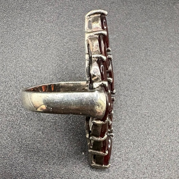 VINTAGE ART DECO STERLING SILVER GARNET Ring - Picture 3 of 5